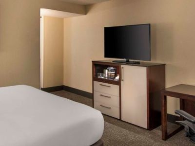 Doubletree By Hilton Chicago Hotel Schaumburg